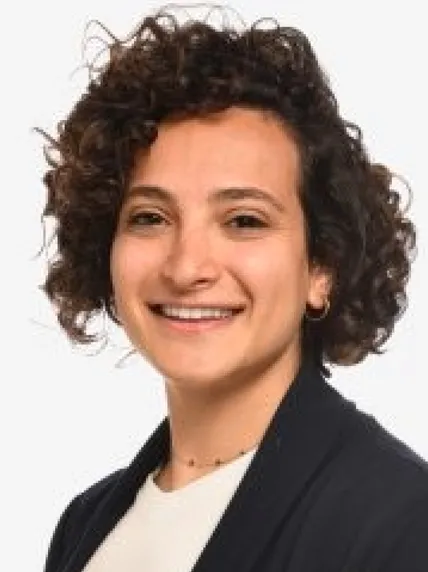 Portrait of Dr Adriana M. Azor